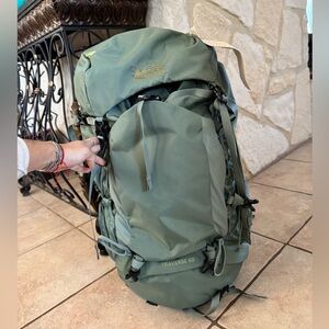 REI Traverse 60 S